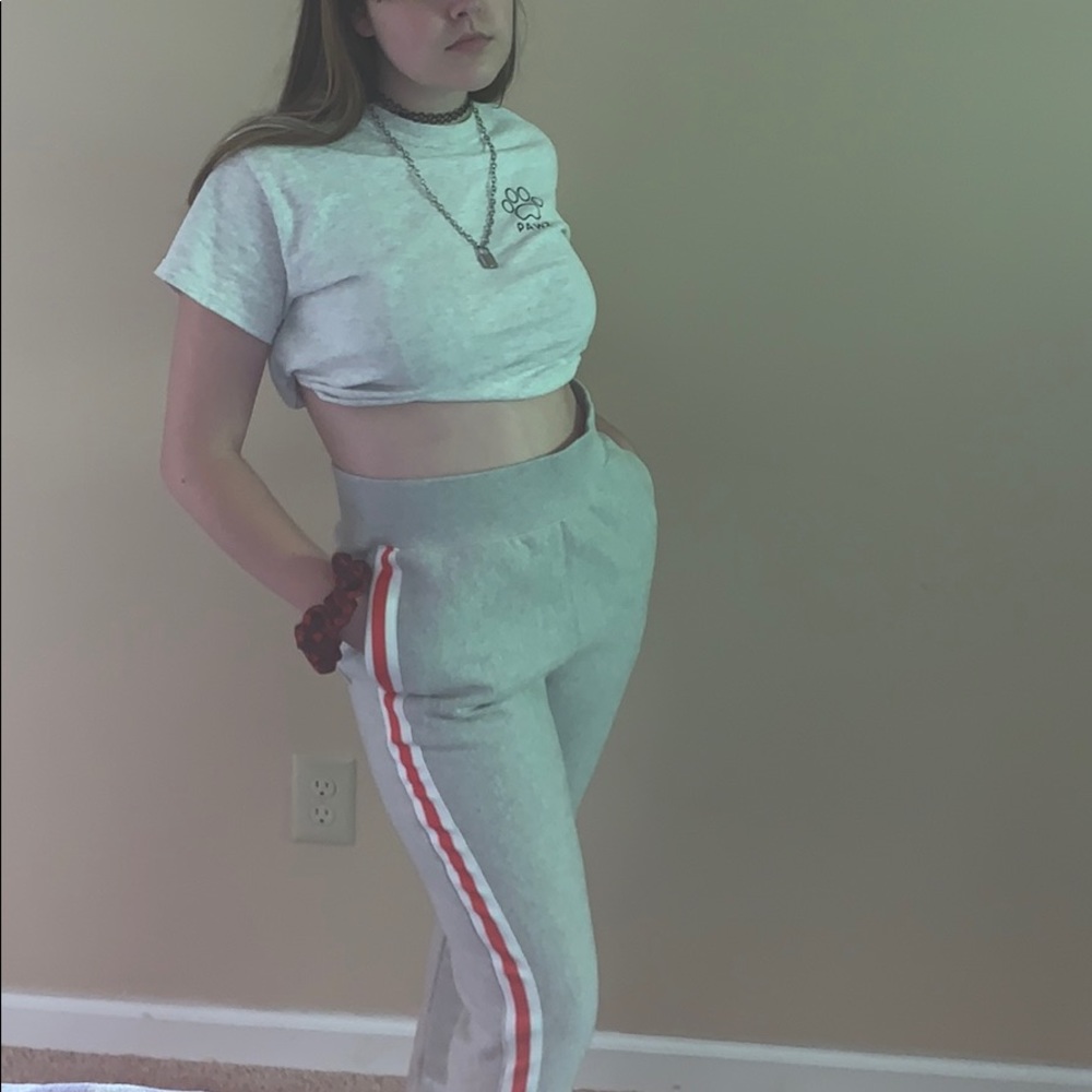 sweatpants